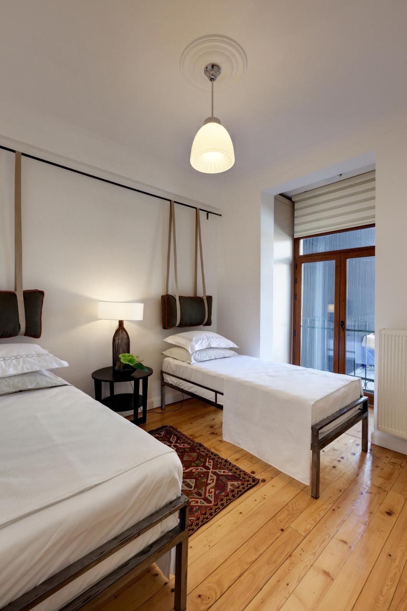 Bomonti Apartment